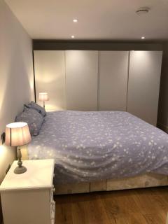 Two bedroom modern basement apartment - Dublino - 8