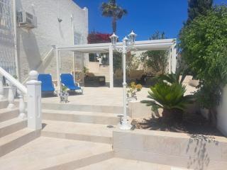 Luxurious Detached villa with private pool and panoramic sea and mountain views - Villamartin - 8