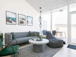 6 person holiday home in Ringkøbing - 2