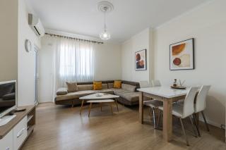 Peaceful Condo in City Center - Durazzo - 9