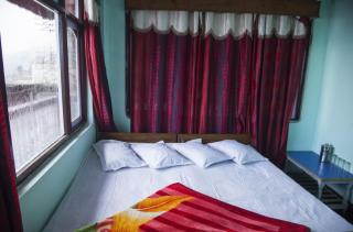 Ratna lodge - Jāmb - 0