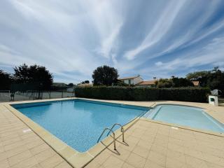 080 Domaine 80 Courtyard, pool, tennis - La Couarde-sur-Mer - 4