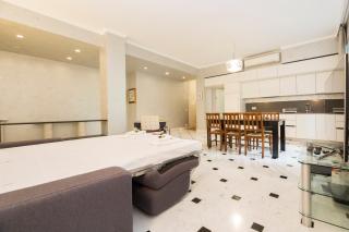 JOIVY Spacious 2-bedroom flat with Parking and Balcony - Gênes - 2