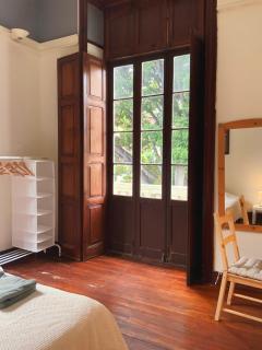 Small Double Room in Shared Colonial Guesthouse - Las Palmas - 4