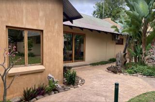 Golf View Guest House - 7