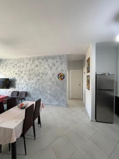 Enia Modern Comfort One-Bedroom Family Apartment in Central Orikum - 3