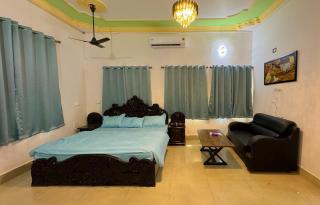 Big King Suite in Luxury Style 101 - Patna - 0