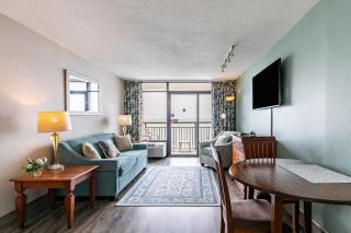 Sky-High Oceanfront Stay Pools and DJs & More - Myrtle Beach - 8