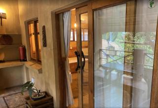 Golf View Guest House - 1