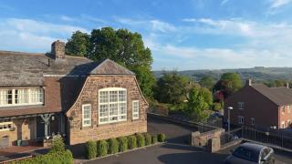 Old School Close Stylish Stay in Derbyshire - Two Dales - 9
