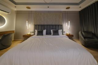 Luxuries Apt,Self-Entry,65 4K TV Smart A4 - Riyad - 4