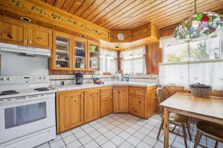 Sunnyside 3BR 1BA Relaxing Lakefront Retreat - Lincoln Junction - 7