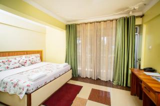 Vert Garden Hotel - Nalakonge - 2