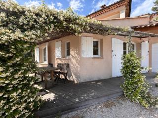 Clos des Cassis - Maison d'Hôtes - Villeneuve - 1
