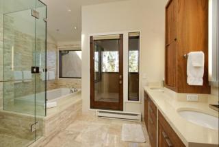 Snowmass Woodrun V 3 Bedroom Ski In, Ski Out Mountain Residence In The Heart Of Snowmass Village - Aspen - 1