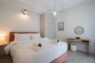 1BR Apt with Backyard in Plaka 10 From Acropolis - 2