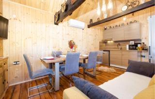 Nice Home In Brezane Lekenicke - 6
