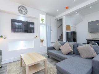 Large Homely Retreat in Leeds Pass the Keys - Leeds - 5