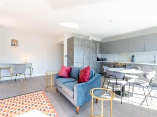 Pass the Keys Chic Retreat Surbiton London 1 minute to station - Surbiton - 1