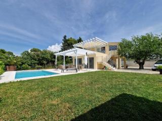 Appartment Mit Pool - 5