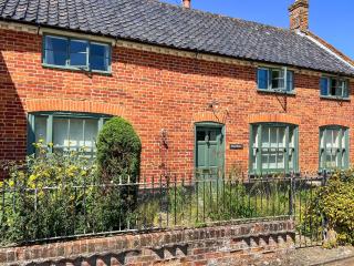 Swan House - Wangford - 9