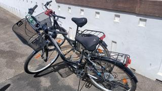 Vu port 2 personnes avec vélos - La Seyne-sur-Mer - 8