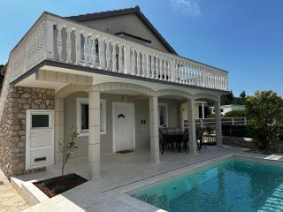 Residence Mediterran - Bilice (Bilizze) - 0