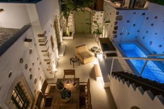 Mint Villa By Checkin - Koutouloufari - 1