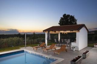 Villa Euphoria Mit Pool, Sauna Und Whirlpool - Višnjan - 6