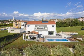 Villa Euphoria Mit Pool, Sauna Und Whirlpool - Višnjan - 1