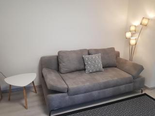 Helle Ferienwohnung Für 4 Personen, Mit Terrasse - - 3