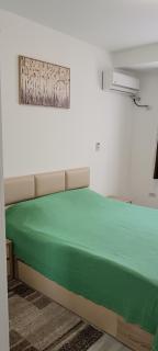 Skyline Apart 1 Militari Residence - Roşu - 9