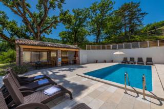 Villa Gresti, a beautiful and private summer villa - Previž - 9