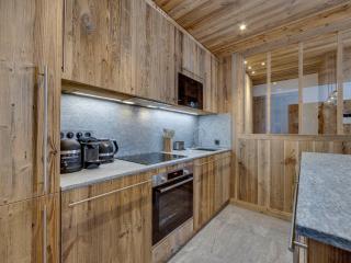 Appartement Standing 4 Pièces - Résidence Neuve au Pied des Pistes - Val-d'Isère - FR-1-694-40 - Val dʼIsère - 1