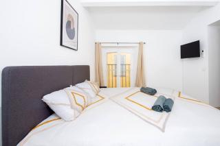 Élégance au Cœur du Vieil Antibes 2 Chambres climatisation 6 personnes - Antibes - 4