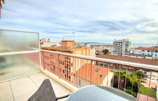 Le Clair Golfe-Juan - T2 terrasse vue mer Parking privé WIFI - LIMESTAY - Vallauris - 4