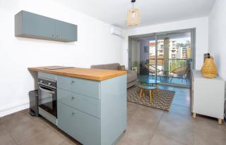 Studio Port Golfe-Juan Parking Wifi Climatisation Terrasse - Vallauris - 9