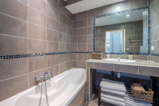 Studio Port Golfe-Juan Parking Wifi Climatisation Terrasse - Vallauris - 3