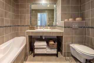 Studio Port Golfe-Juan Parking Wifi Climatisation Terrasse - Vallauris - 2
