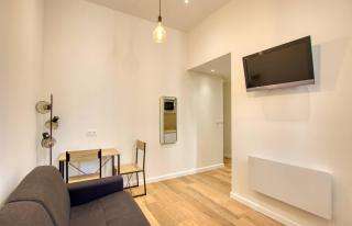 Elégant Studio moderne Wifi Proche suquet - LIMESTAY - Cannes - 9