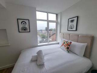 Charming Sale Flat Sleeps 4 by City SuperHost - Sale - 0