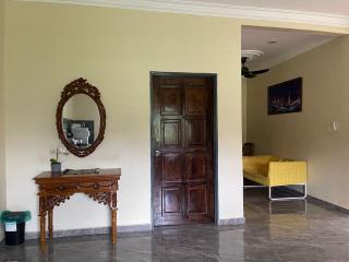 Hana Homestay - 9