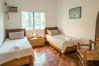 CAHAYA Nest Self-Service Home in Rainforest with Kitchen - AC, Monkeys, Bats! - - 2