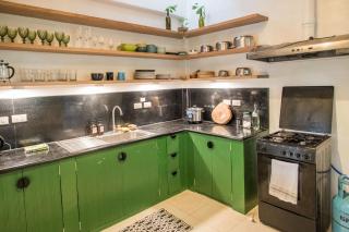 CAHAYA Nest Self-Service Home in Rainforest with Kitchen - AC, Monkeys, Bats! - - 7