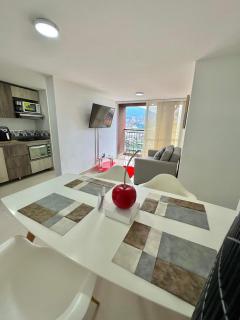 Apartamento hermoso cerca al metro - 6