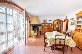 Chianti Villa with Private Park, 2 Apartments & Panoramic Views - Poggibonsi - 4