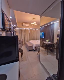 Luxury King Bed Studio in Midtown Cebu - 1