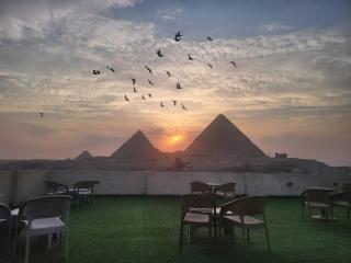 Alibaba Pyramids inn Hotel - Il Cairo - 0