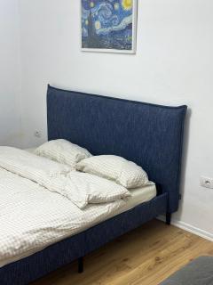 Cozy Studio Apartment - - 3