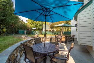 Events and Concierge, 6BR Heated Pool Near Wineries - Hume - 5